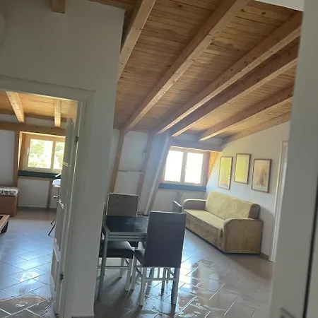 King Apartment